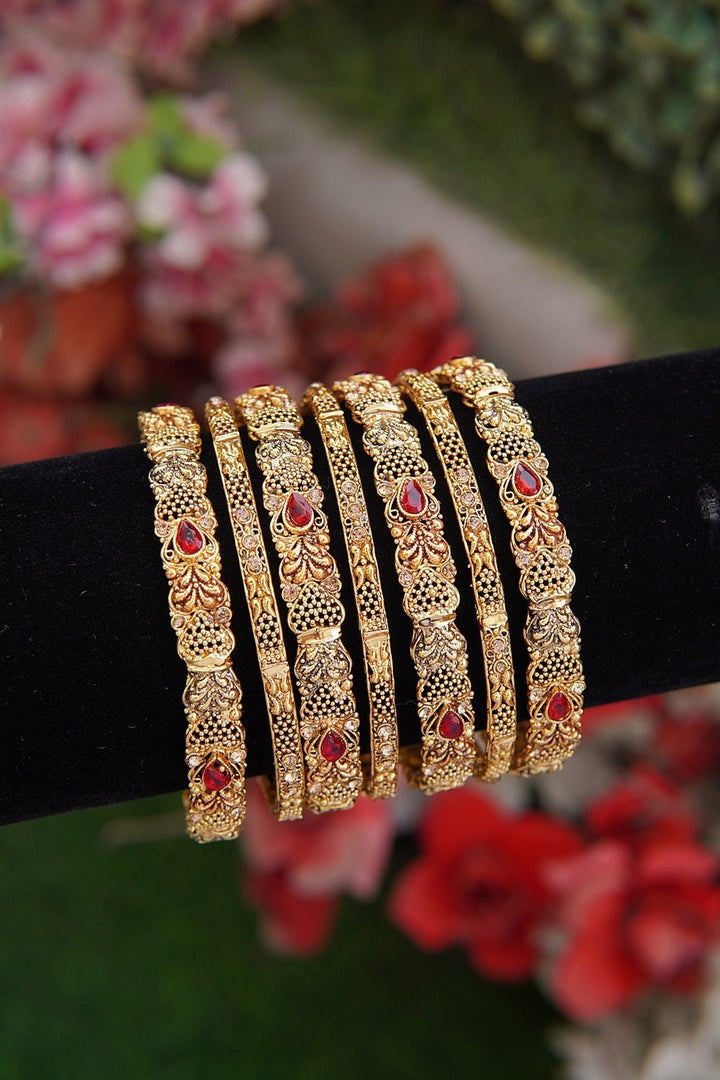 7 Pcs Churi Kangan Set - RS ZEVARS