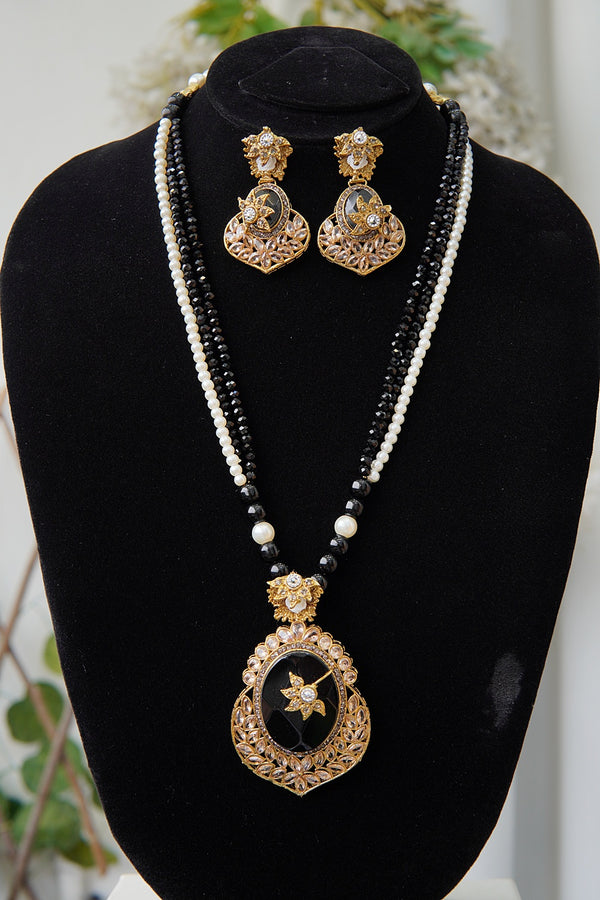 Turkish Antique Pendant Set