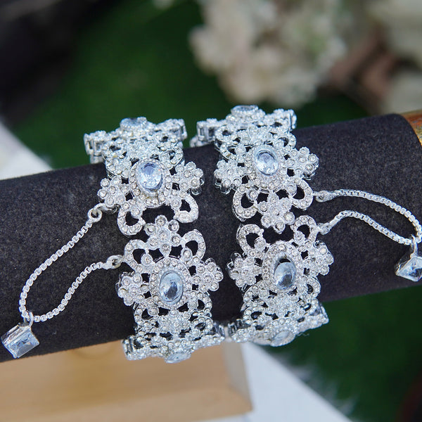 Graceful Gems Zircons Bangles Set