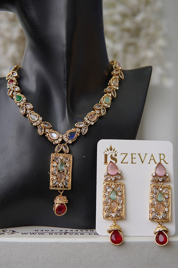 Egyptian Elegant Necklace Set
