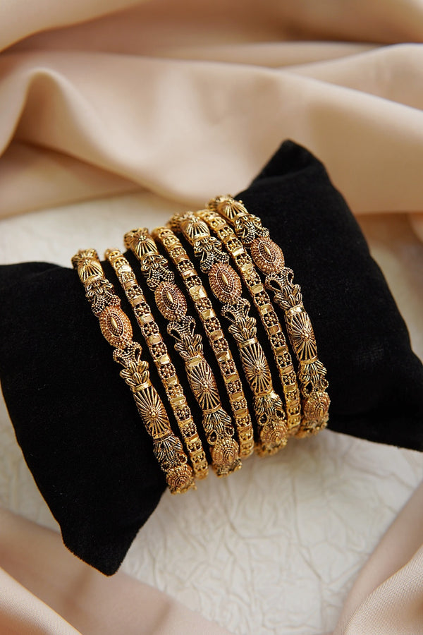 Gold Look a Like 7 Pieces Churi Karay Set
