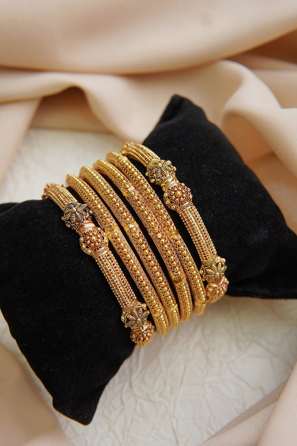 6 Pieces Antique Gold Kangan Set