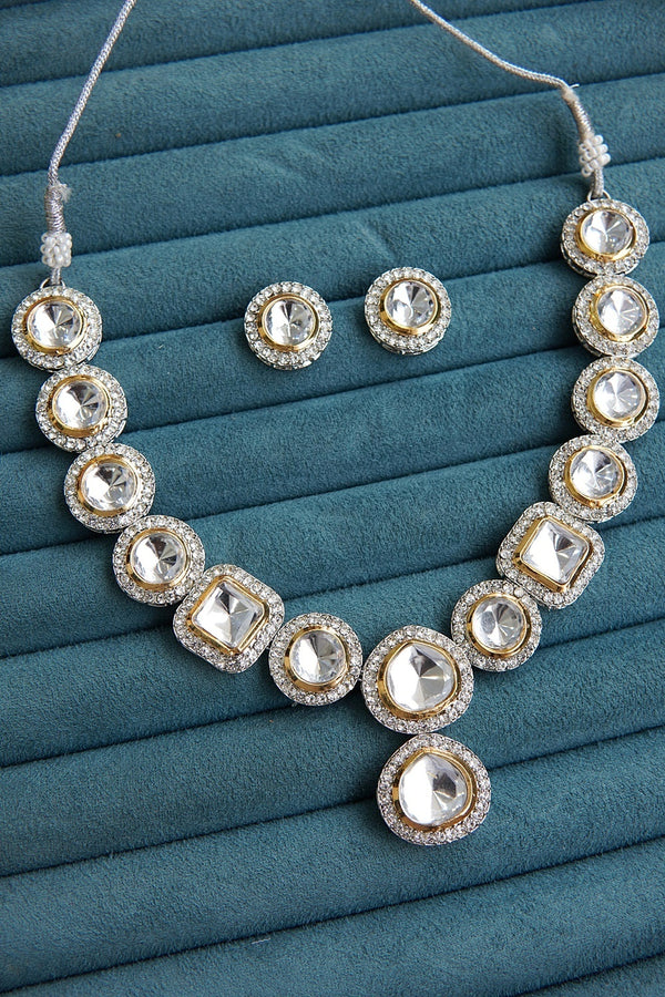 Kundan Elegance Necklace Set