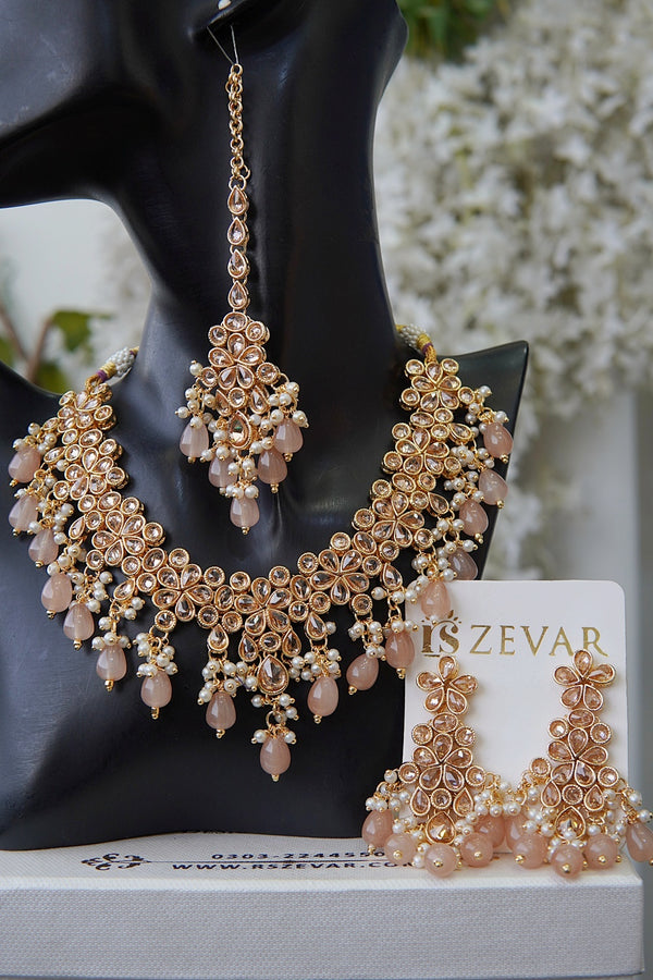 Reverse Zircon Elegant Necklace Set