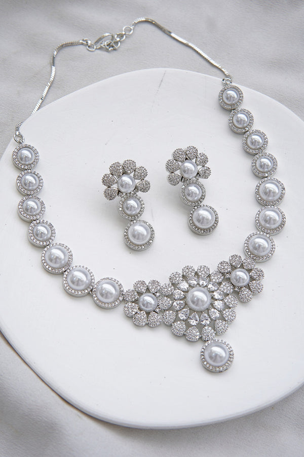 Luxe Zirconia and Pearl Jewelry Collection