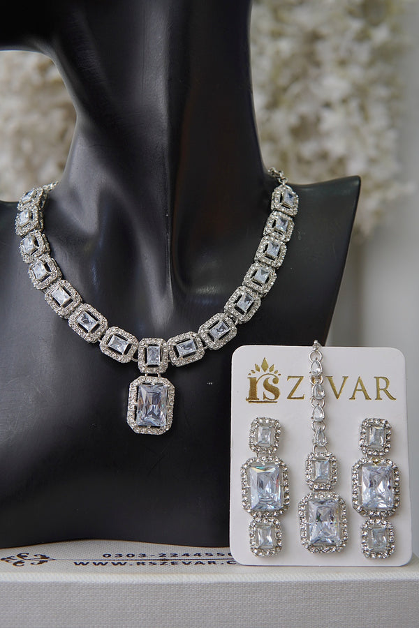 Silver Semi-Gems Necklace Set