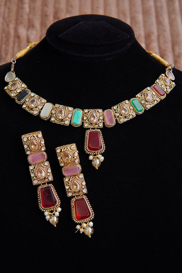 Antique Gemstones Necklace Guluband Set