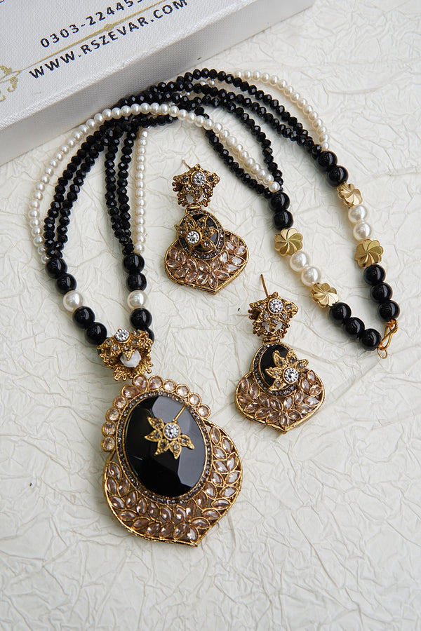 Turkish Antique Pendant Set