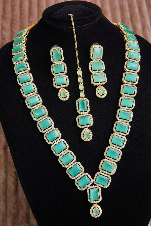 Zircons Diamonded Mala Earring Set