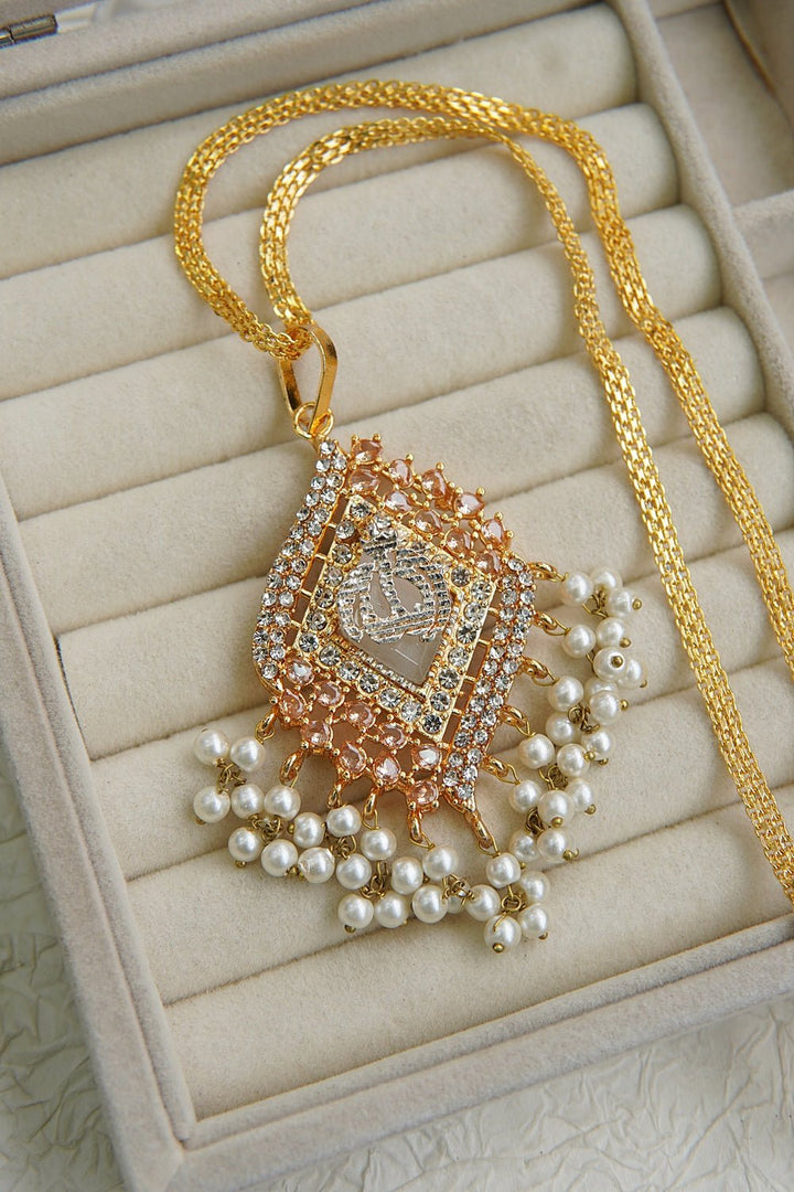 Calligraphy Islamic Pendant - RS ZEVARS