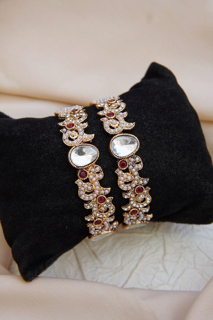 Elegant Kundan 2 Pcs Kangans - RS ZEVARS