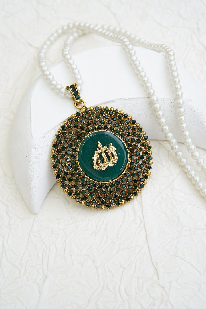 Majestic Allah Calligraphy Pendant - RS ZEVARS