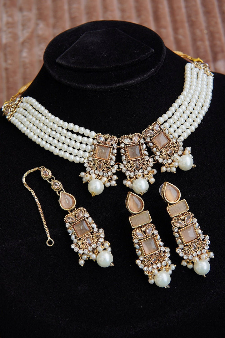 Pearls Handmade Rani Choker - RS ZEVARS