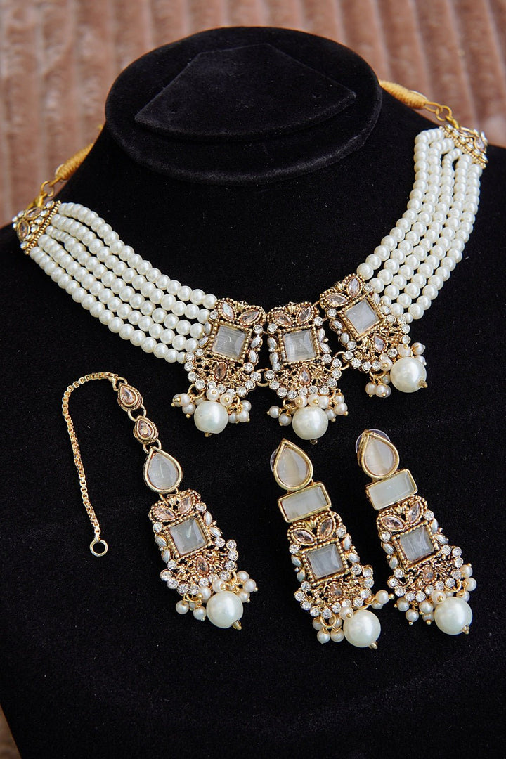 Pearls Handmade Rani Choker - RS ZEVARS