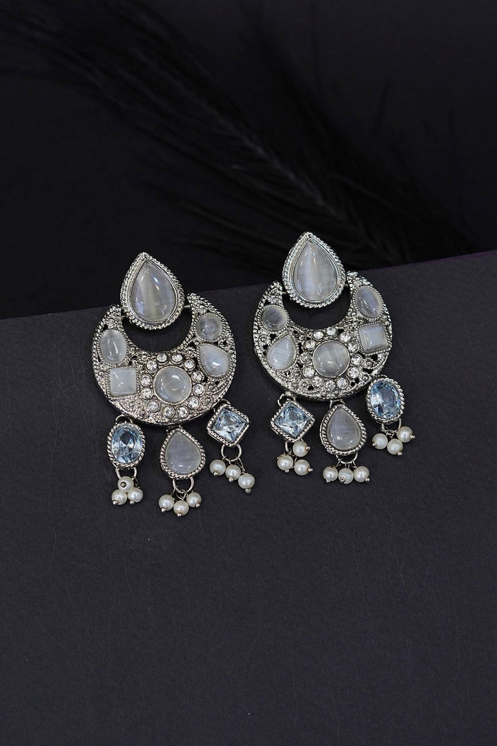 Semi - Gems Latkan Chand Bali - RS ZEVARS
