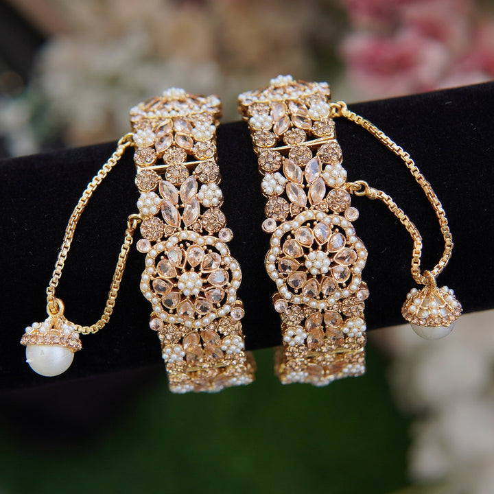 Semi - Precious Gemstones Kangan - RS ZEVARS