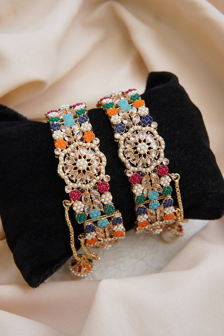 Semi - Precious Gemstones Kangan - RS ZEVARS