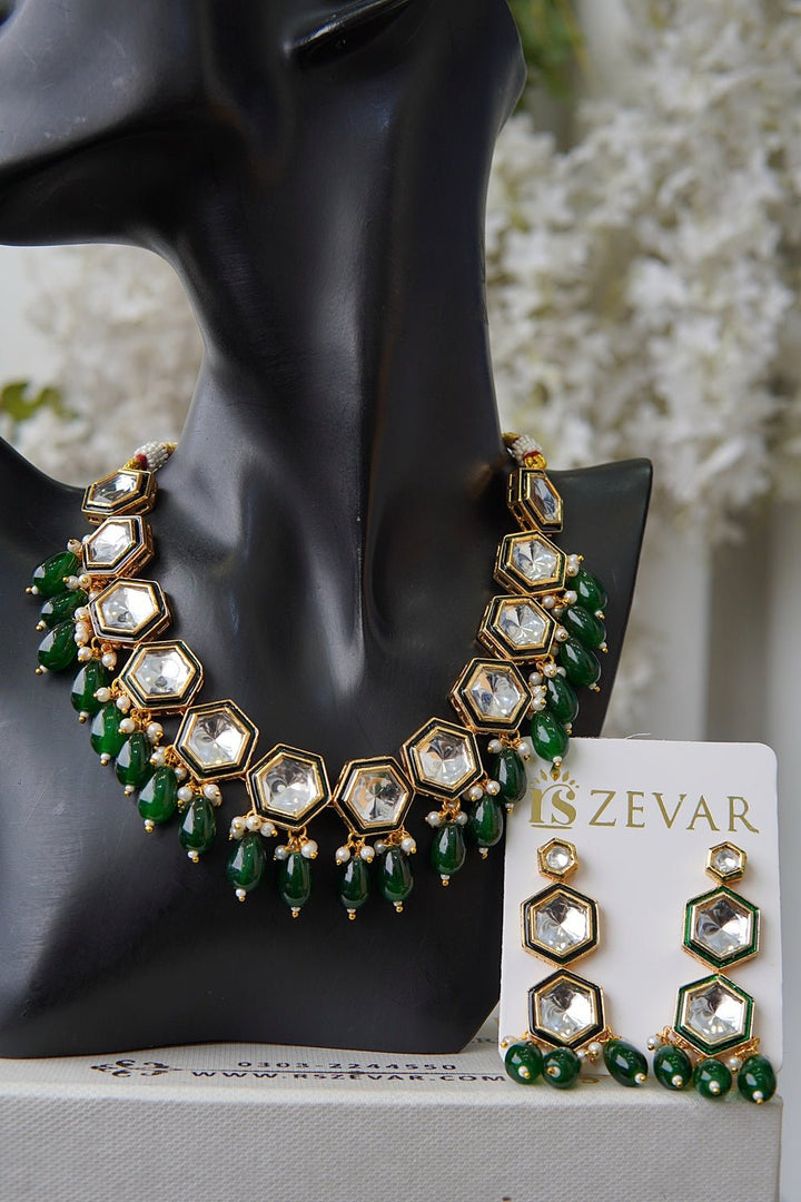 Shimmering Kundan Grace Necklace Set - RS ZEVARS