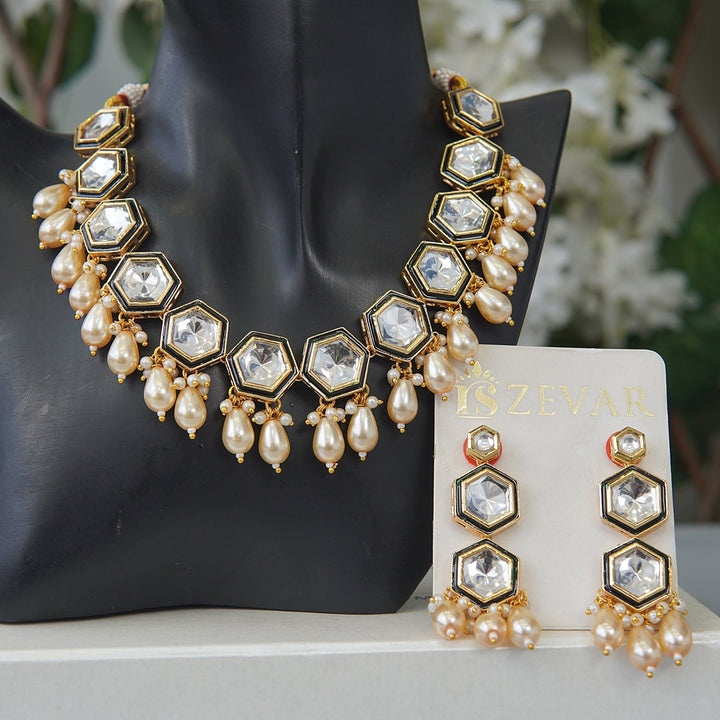 Shimmering Kundan Grace Necklace Set - RS ZEVARS