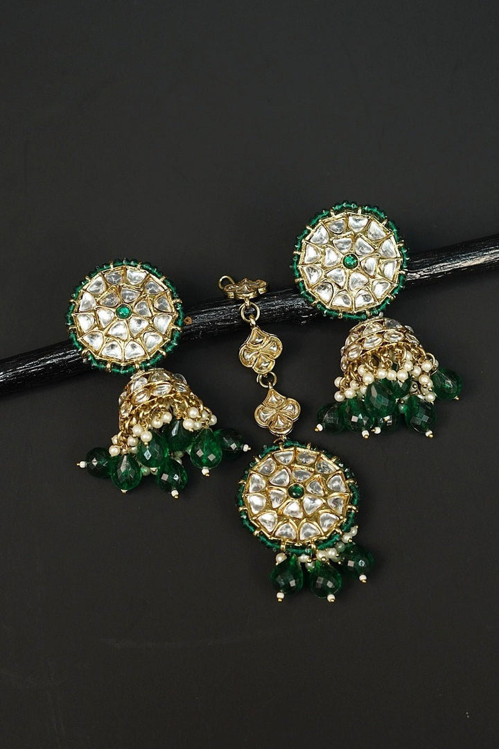 Sitara Kundan Dome Jhumka Tikka - RS ZEVARS