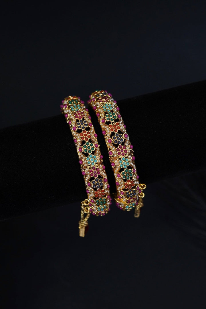 Kangan Thread Traditional Stylish Kangan Pair - RS ZEVARS