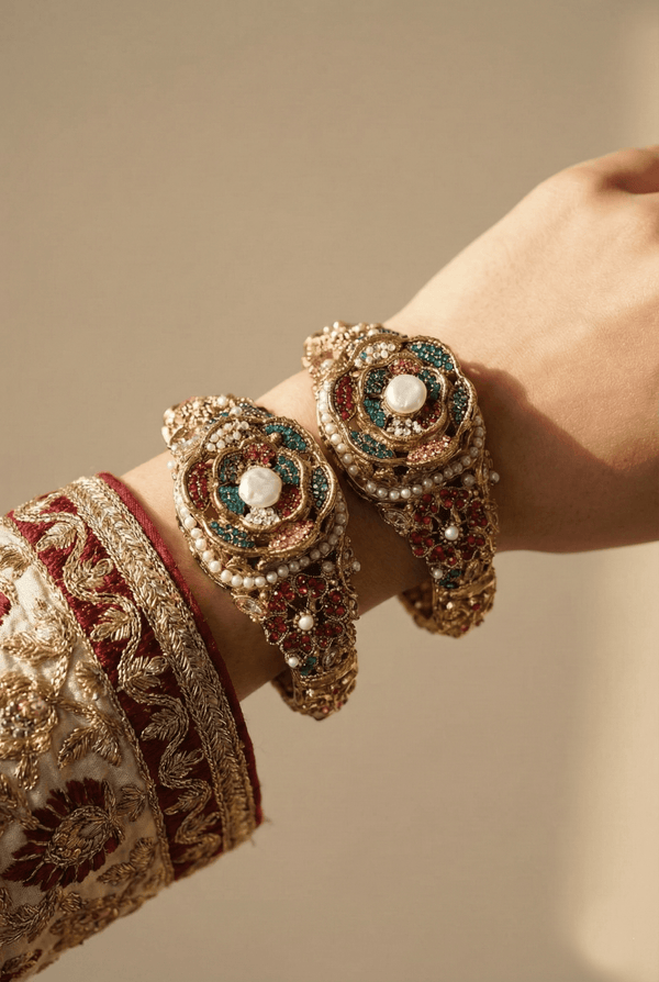 Traditional Turkish Antique Floral 2 Pcs Kangan - RS ZEVARS