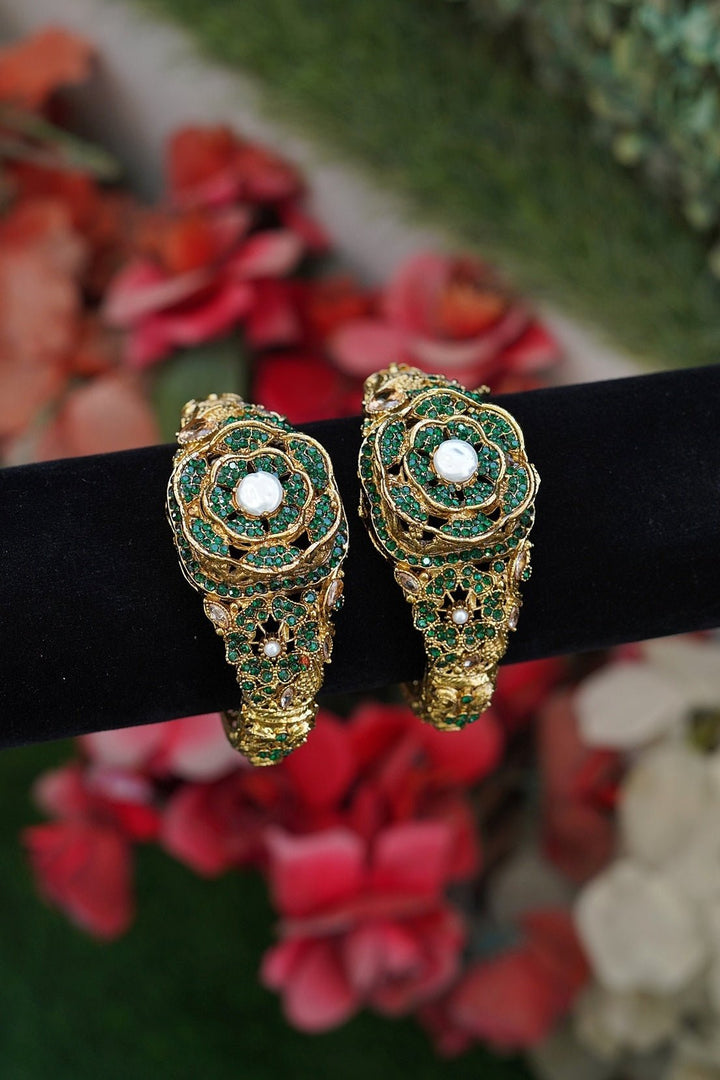 Traditional Turkish Antique Floral 2 Pcs Kangan - RS ZEVARS