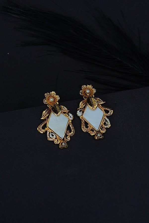 White Ceep Stone Turkish Earrings - RS ZEVARS