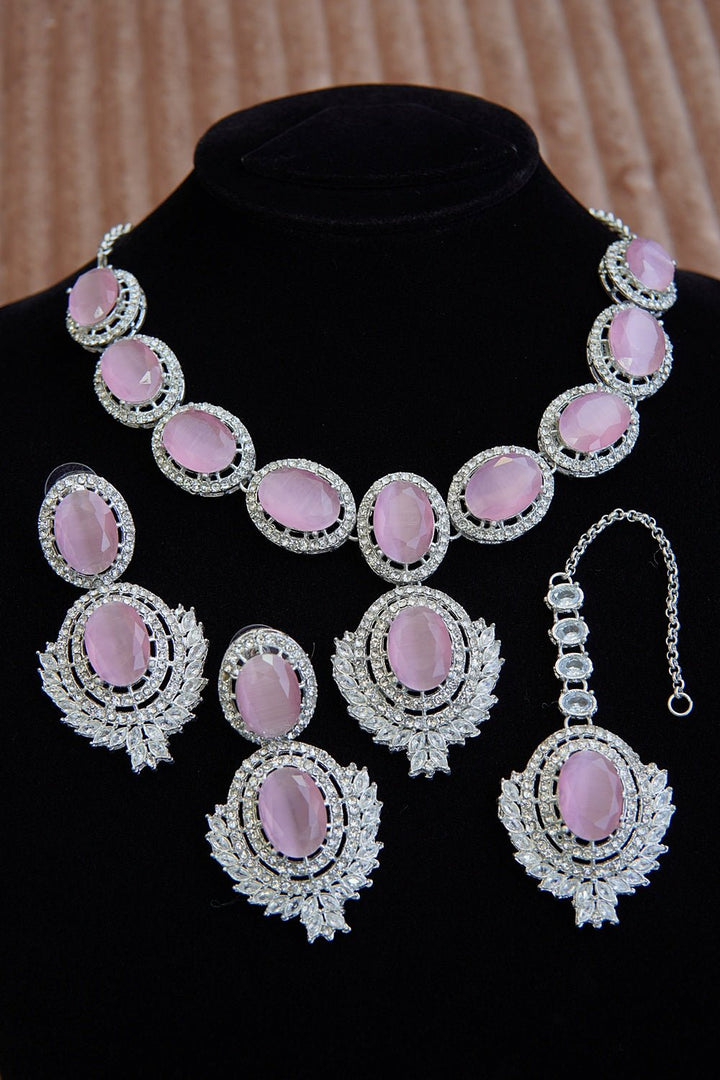 Zircone Glowing Necklace Set - RS ZEVARS