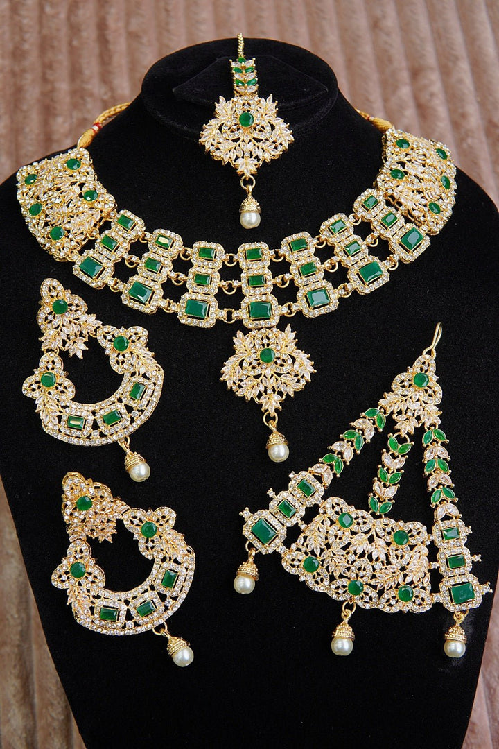 Zircons & Gemstones Bridal Set - RS ZEVARS