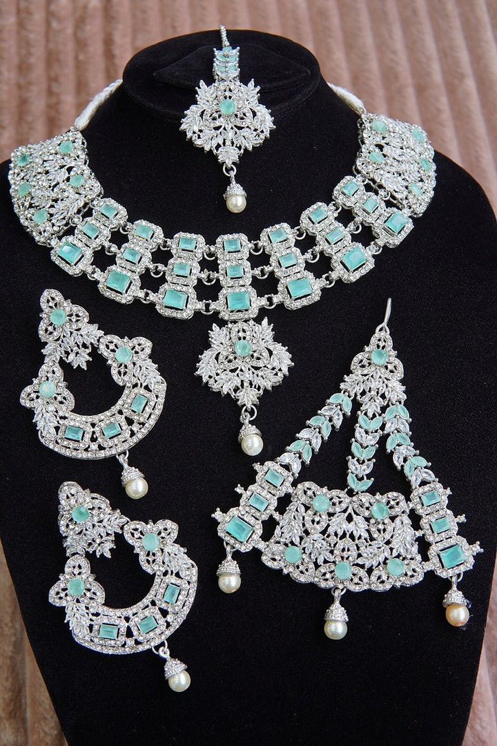 Zircons & Gemstones Bridal Set - RS ZEVARS