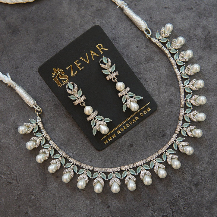 Cubic Zirconia Pearlsa Necklace Set - RS ZEVARS