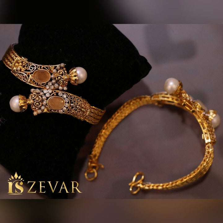 Egyptian Pearl Kara Bracelet - RS ZEVARS