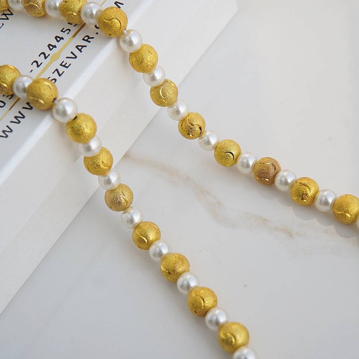 Vintage gold pearl hotsell Mala